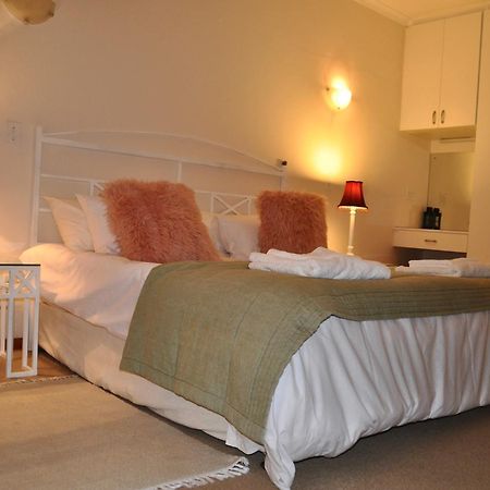 Clan Court Guesthouse Clanwilliam Exterior photo